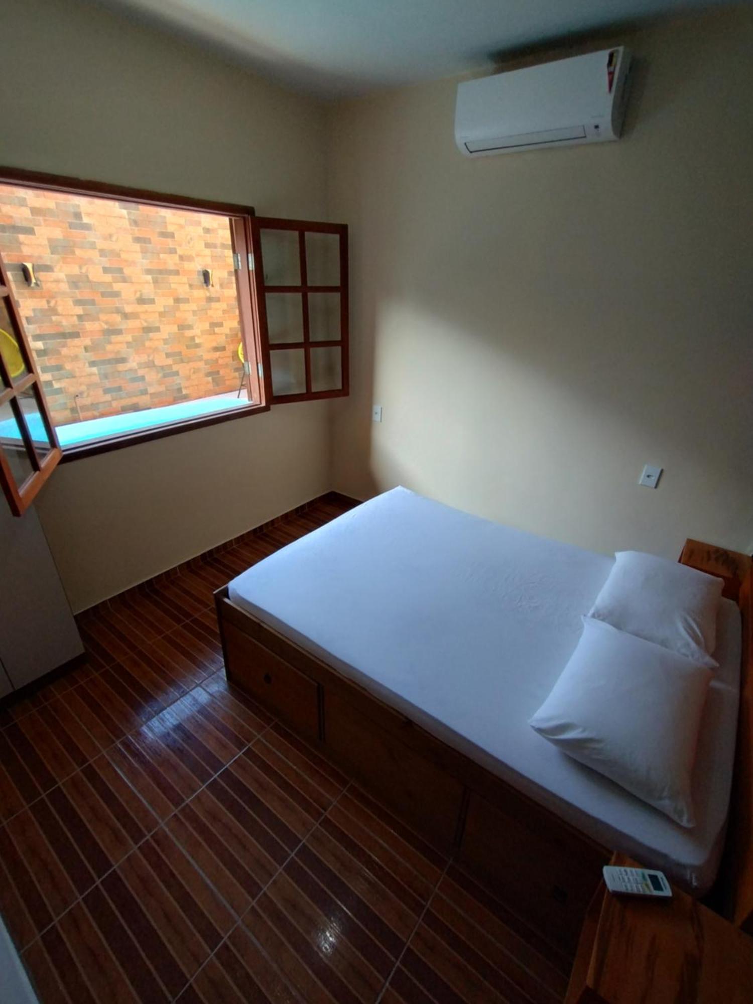 Casa amarela da Prainha de Mambucaba (10 pessoas) Araquari Exterior foto